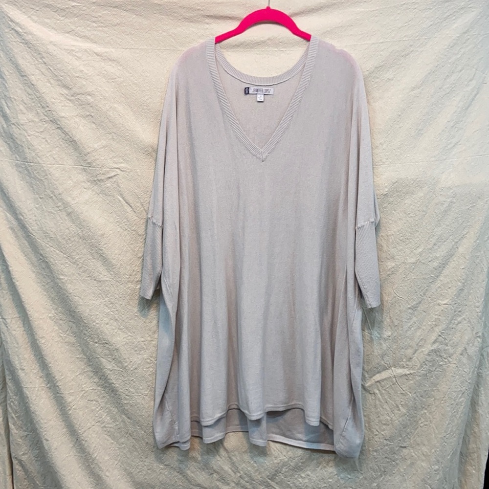 Jennifer Lopez oversized V-neck Sweater 1X